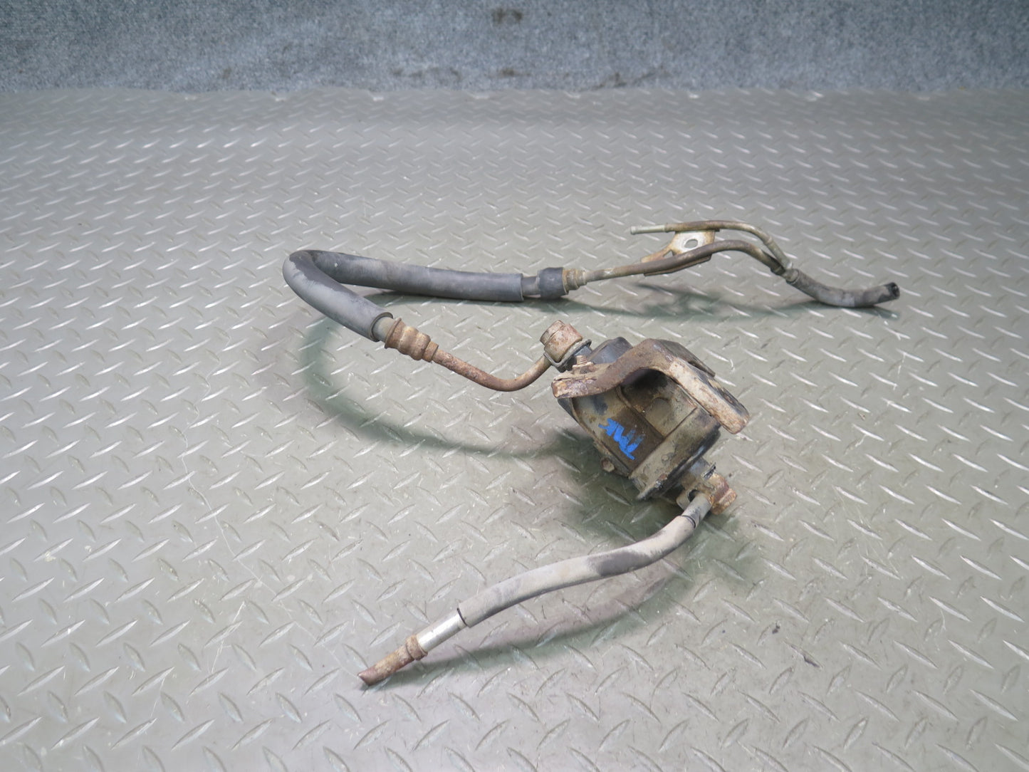 91-95 Toyota MR2 SW21L Fuel Filter w Hoses Assembly OEM