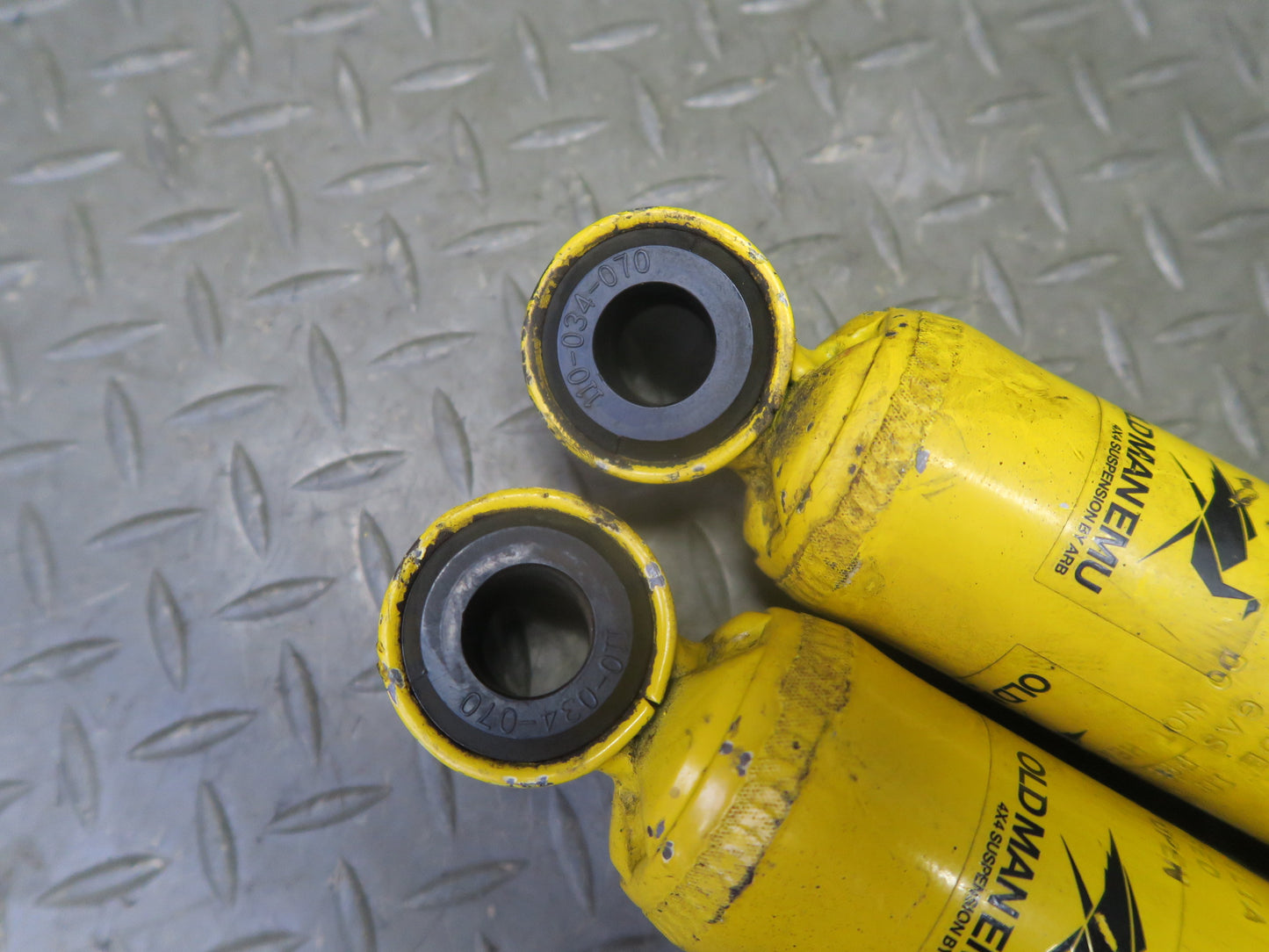 1991-1992 Toyota Land Cruiser FJ80 Front & Rear Strut Shock w Coil Spring Set