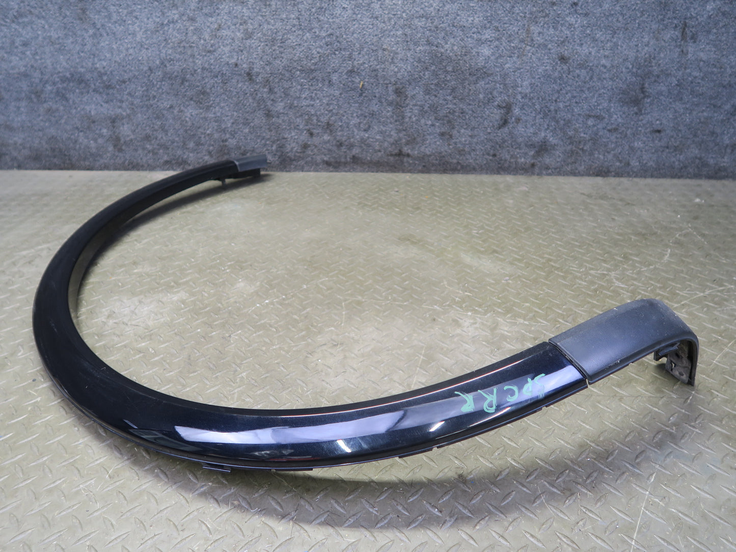 2015-2018 Porsche Cayenne 958.2 Rear Wheel Arch Flare Molding Set of 2