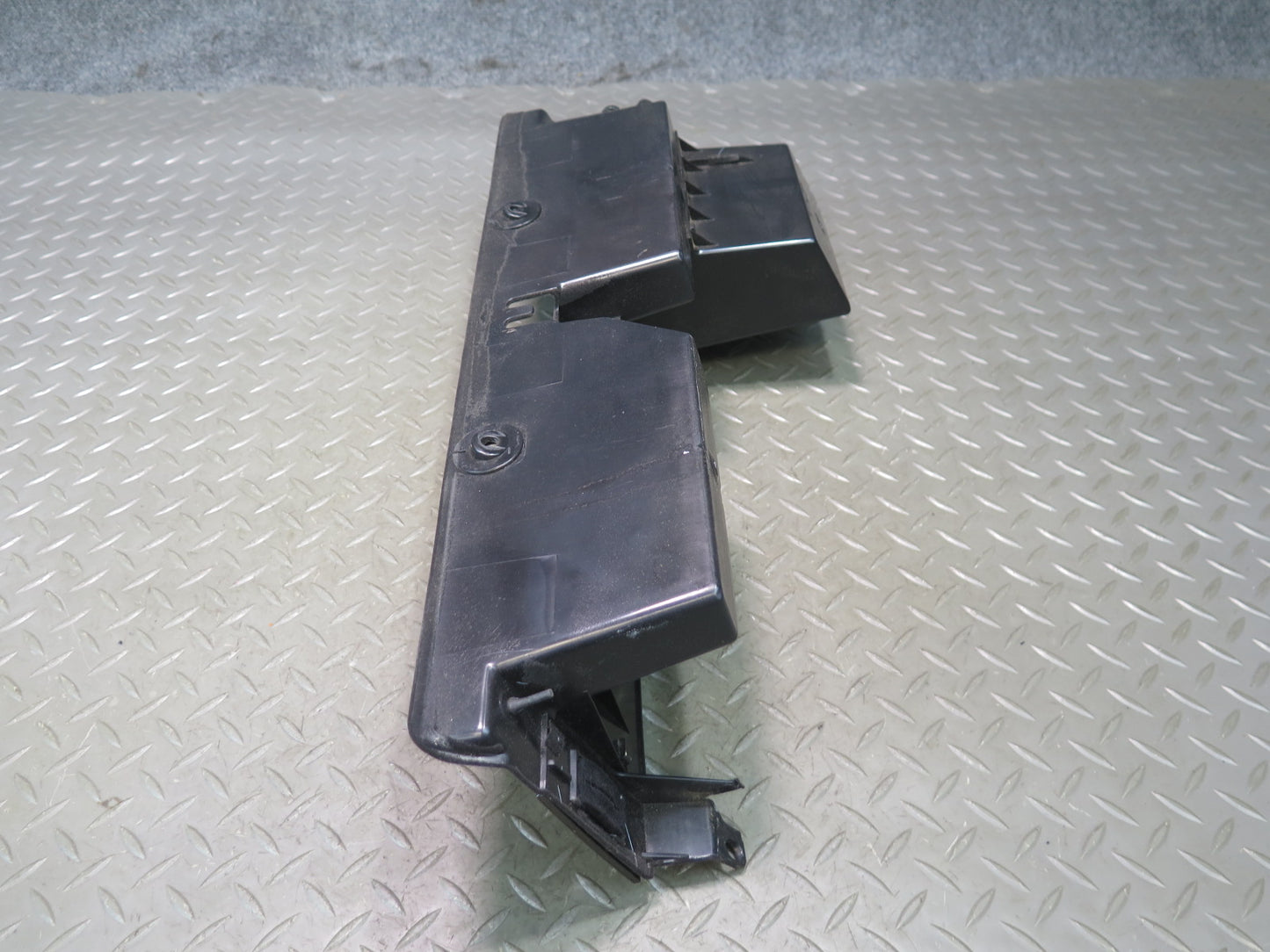 95-00 Lexus UCF20L LS400 Dash Right Upper Glove Box Storage Compartment OEM