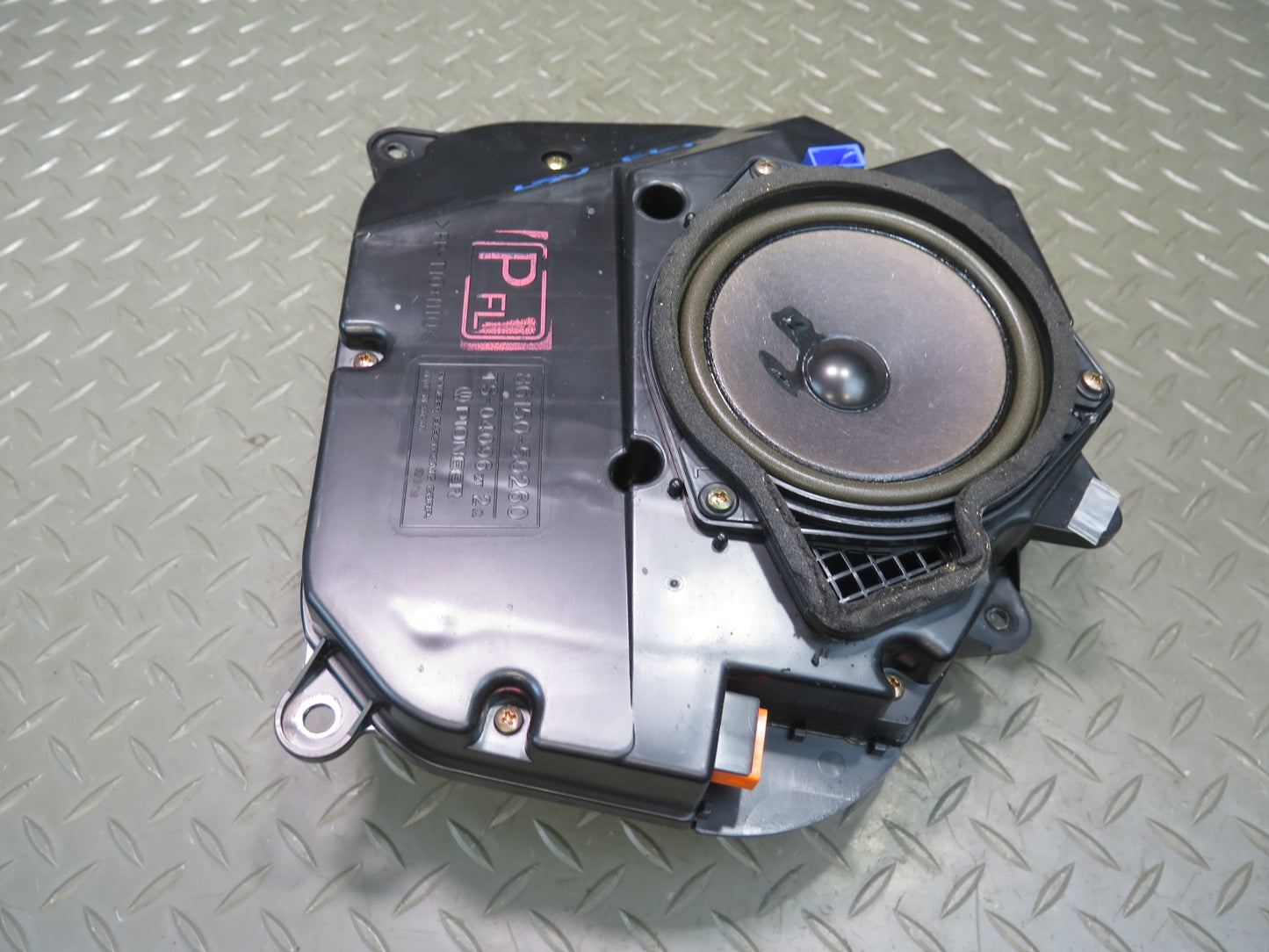 95-00 Lexus UCF20L LS400 Set of 2 Front Left & Right Door Speaker Pioneer OEM