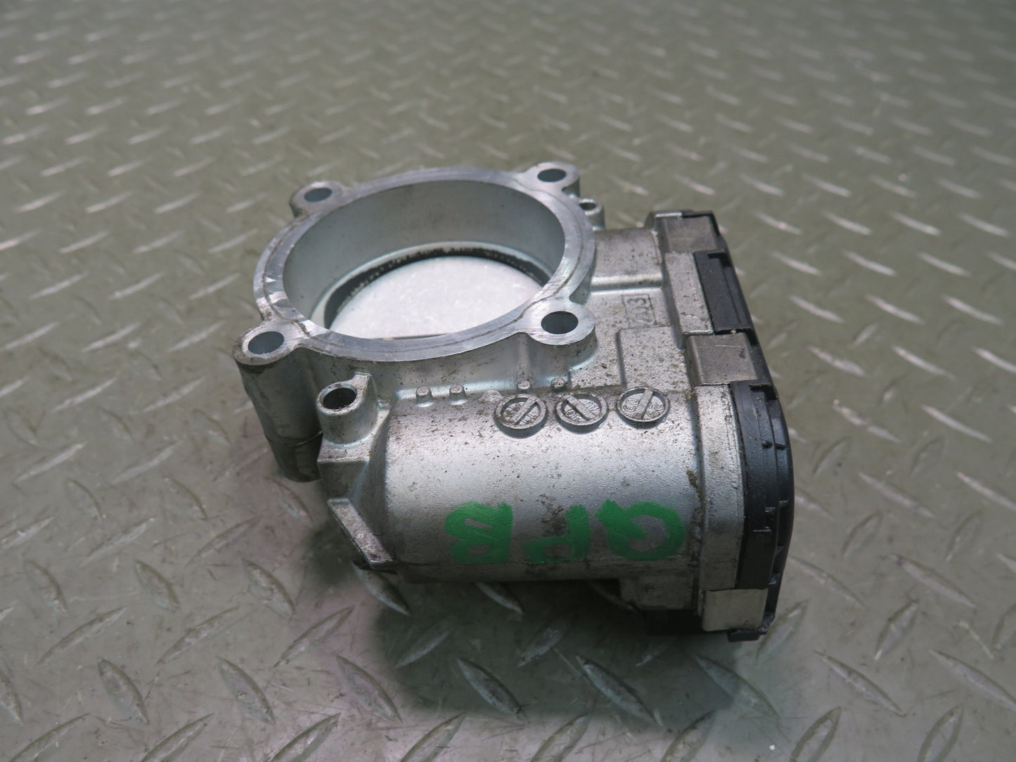 2000-2004 Porsche Boxster 986 3.2L Engine Throttle Valve Body 98660511501