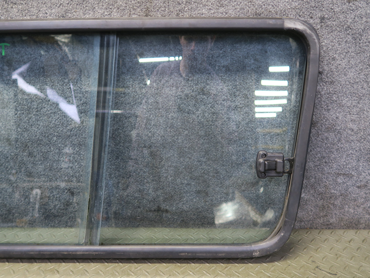 1991-1997 Toyota Land Cruiser FJ80 Rear Left Quarter Sliding Window Glass