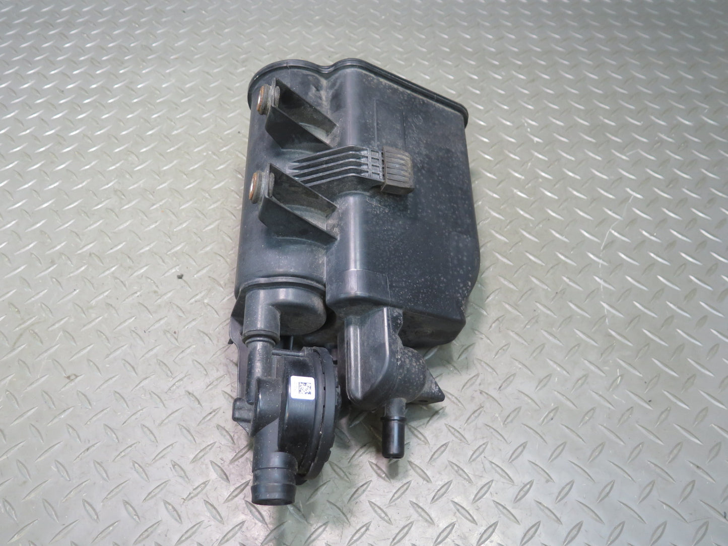 14-16 BMW F32 F33 435I Evap Vapor Canister Charcoal Filter OEM