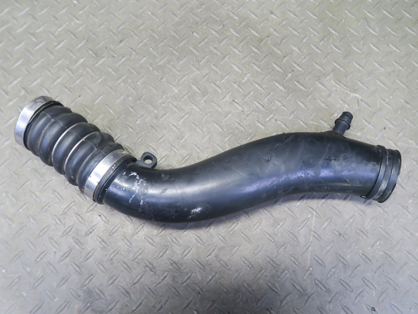 11-18 Porsche Cayenne 958 4.8L Turbo Left & Right Intercooler Hose Pipe Line Set