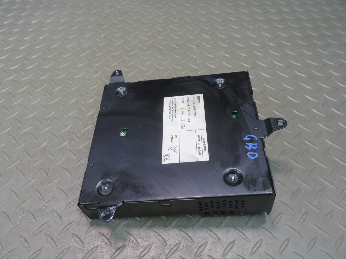 96-99 BMW E36 318iC Convertible Alpine Audio Amplifier AMP 8371023 OEM