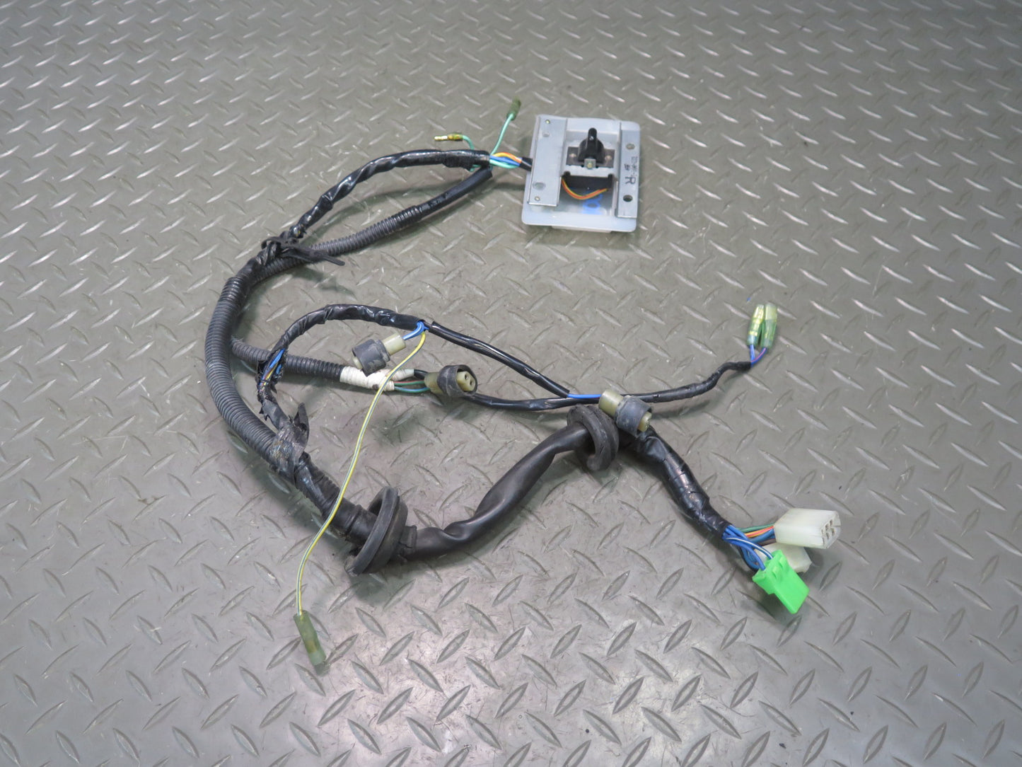 82-83 Datsun 280ZX 2+0 Right Door Power Window Wire Harness w Switch OEM