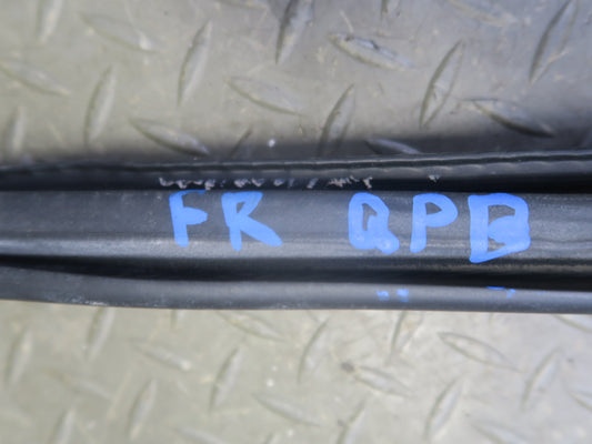 97-04 Porsche Boxster 986 Left Door Weatherstrip Rubber Seal Gasket 98653707502