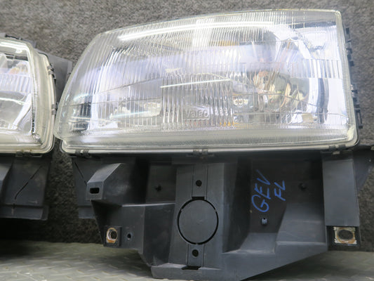99-03 VW Eurovan T4 Set of 2 Front Right & Left Halogen Headlight Lamp OEM