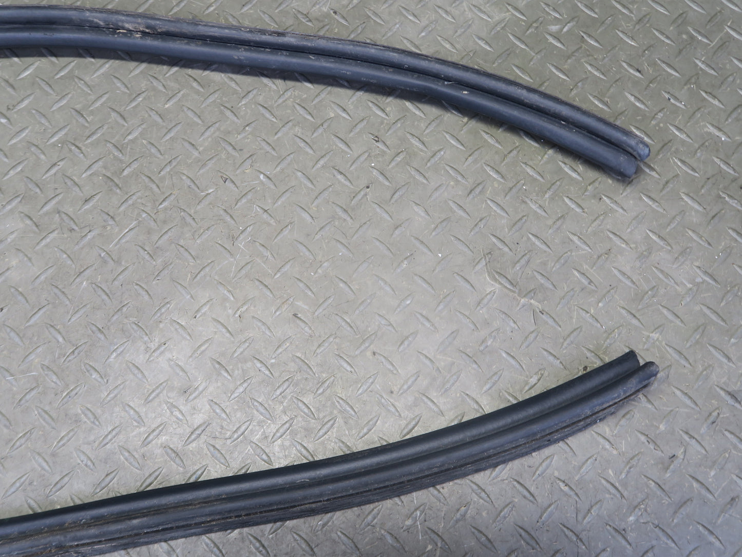84-96 Chevrolet Corvette C4 Set of 2 Rear Targa Roof Seal Windlace Rubber OEM