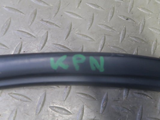 99-05 Porsche 911 996 Convertble Left & Right Door Weatherstrip Rubber Seal Set
