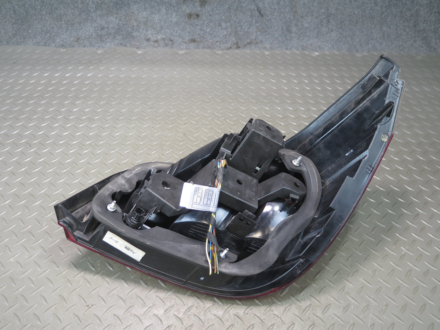 2004-2007 BMW E60 M5 535i Rear Left & Right Tail Light Lamp Set of 2