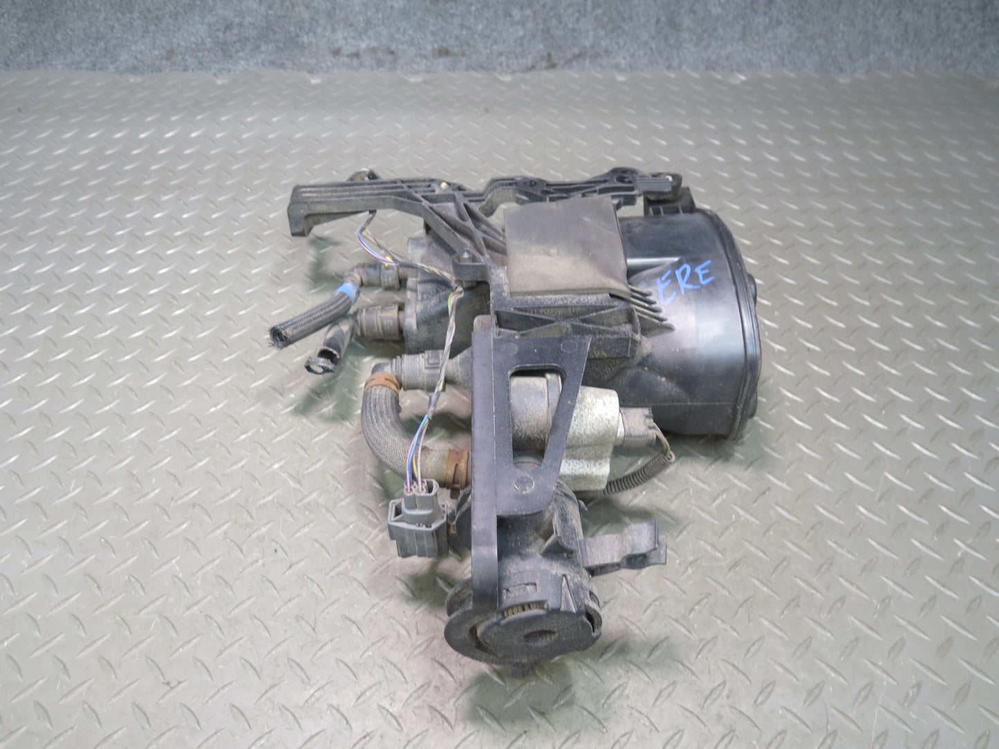 12-15 Range Rover Evoque L538 Fuel Evap Vapor Charcoal Canister BJ32-9E857-AE