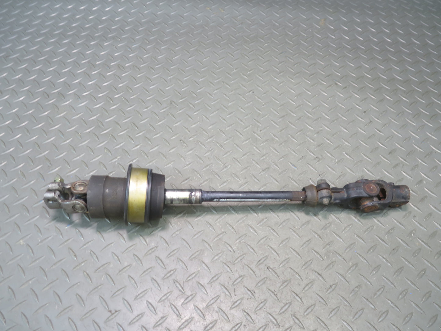 01-05 Lexus JCE10L IS300 Steering Column U Joint Linkage Shaft OEM