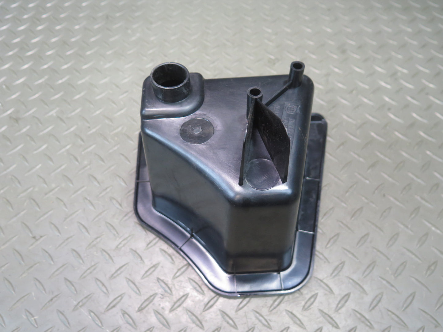 96-02 BMW E36/7 Z3 Rear Right Trunk Compartment Storage BIN Box 8399098 OEM