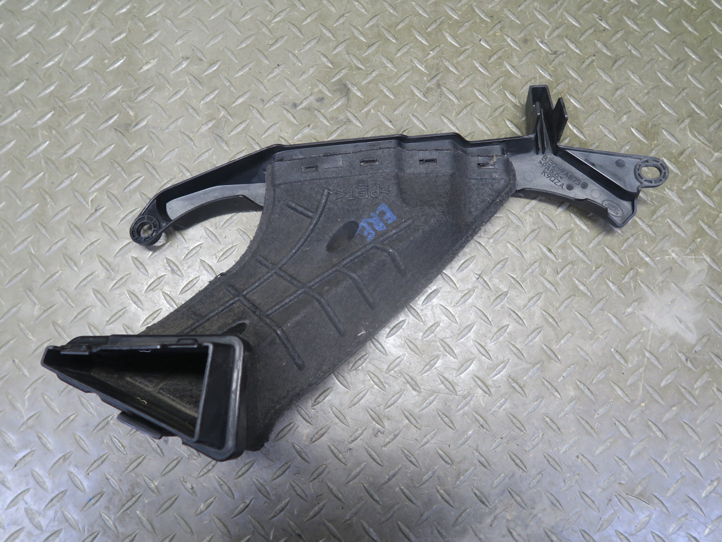 2012-2015 Range Rover Evoque L538 Engine Air Intake Hose Duct Pipe Tube