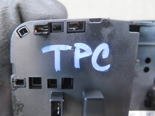 2011-2014 Porsche Cayenne 958 Traction Suspension Control Switch 7P5927127CG