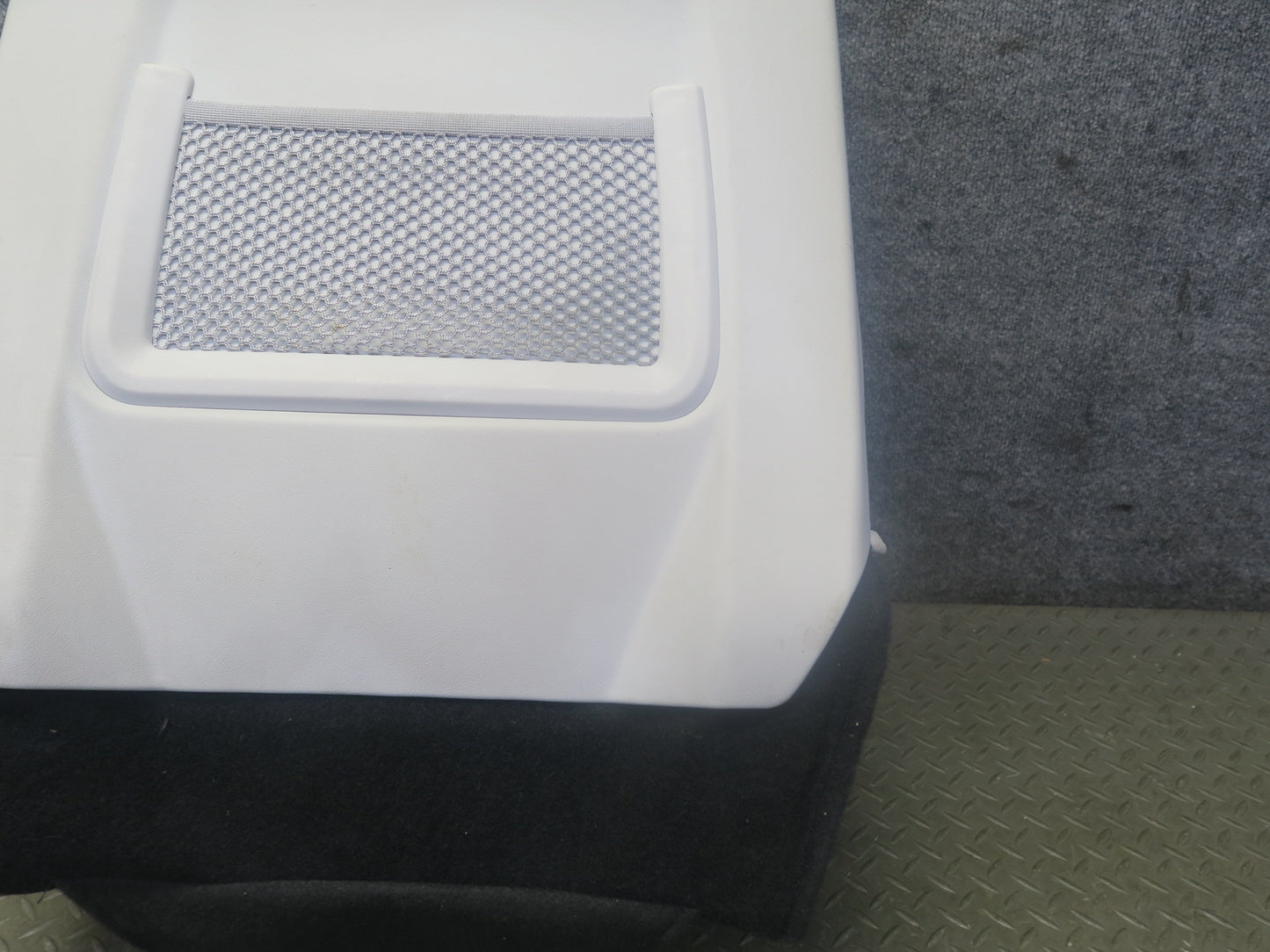 2012-2015 Range Rover Evoque L538 Front Left Seat Upper Backrest Leather Cushion