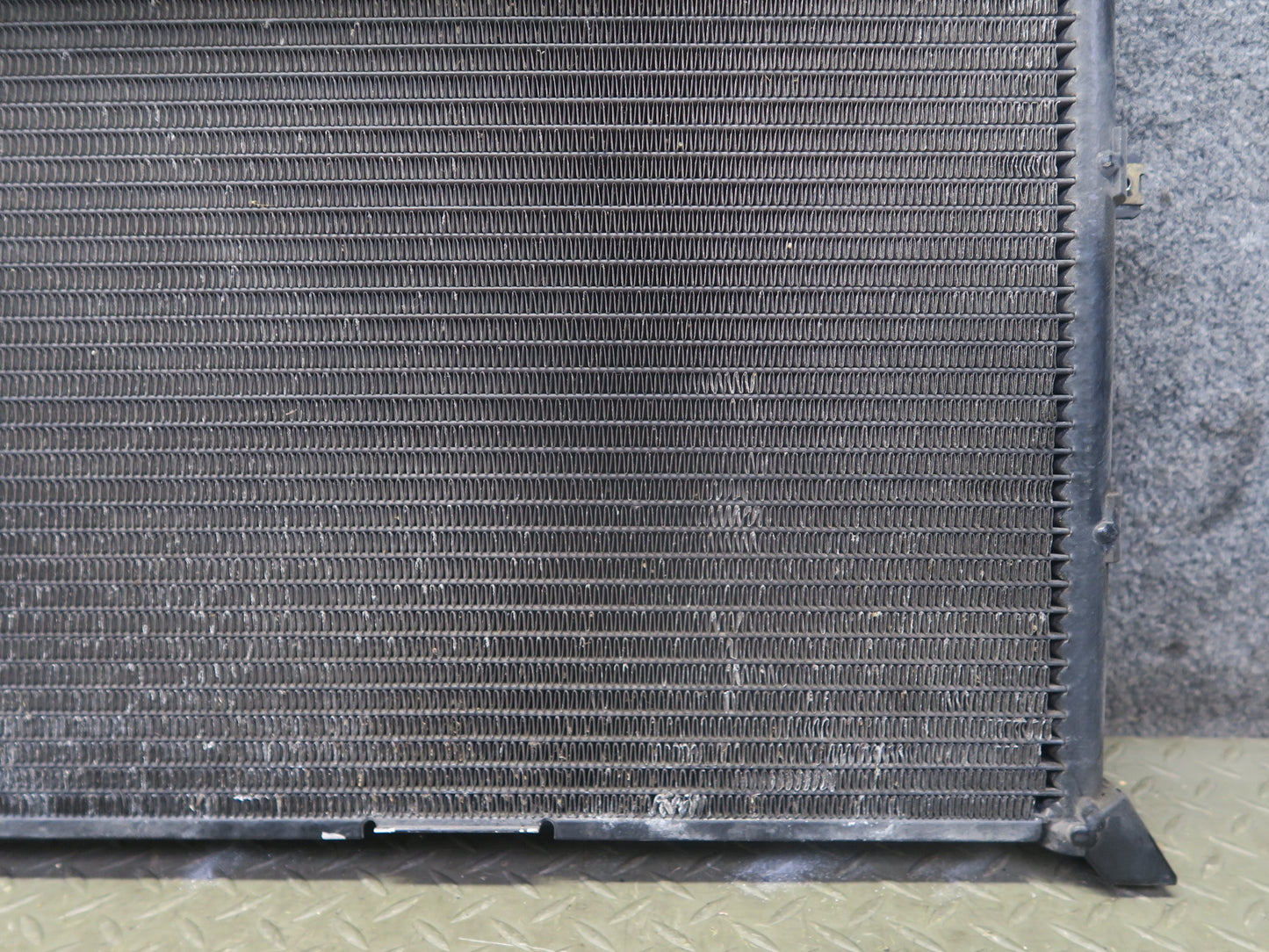 94-99 BMW E36 318iC A/C Air Condition Condenser OEM