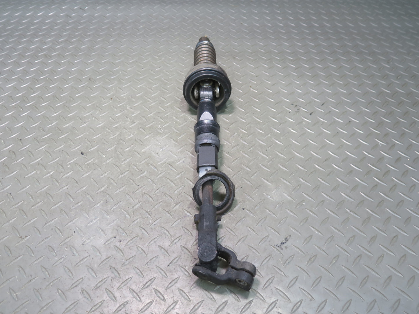 1998 Lexus UCF20L LS400 Steering Column Intermediate Linkage U Joint Shaft OEM