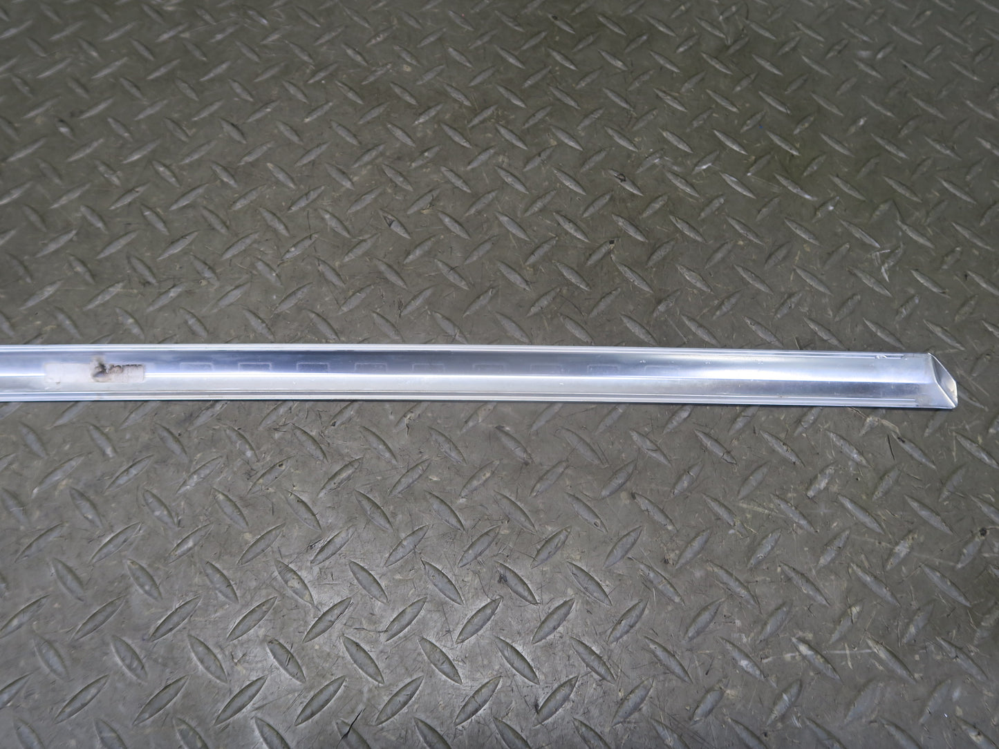 2012-2019 Range Rover Evoque L538 Rear Right Quarter Chrome Trim Molding