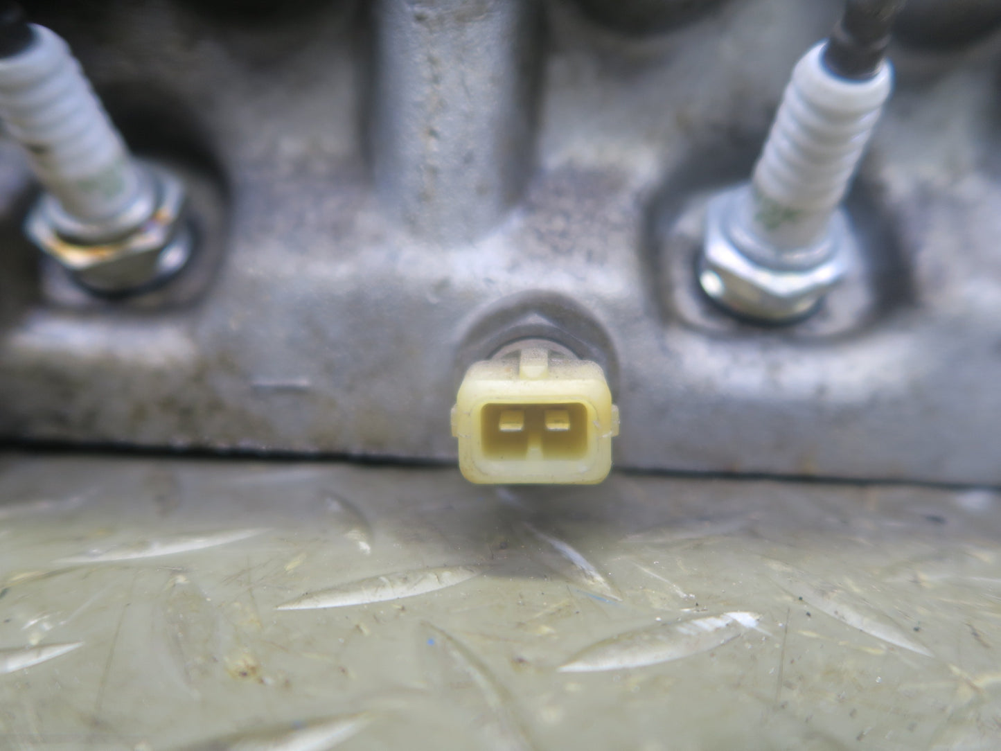 82-83 Datsun 280ZX 2.8L L28ET Turbo Engine Cylinder Head w Camshaft 80K OEM