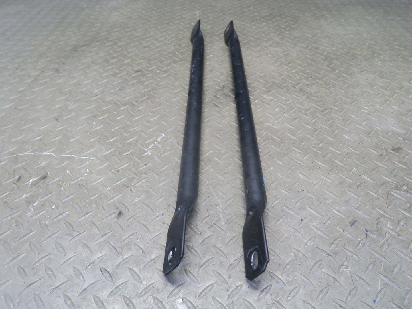 03-08 BMW E86 E85 Z4 Front Radiator Support Reinforcement Rod Brace OEM