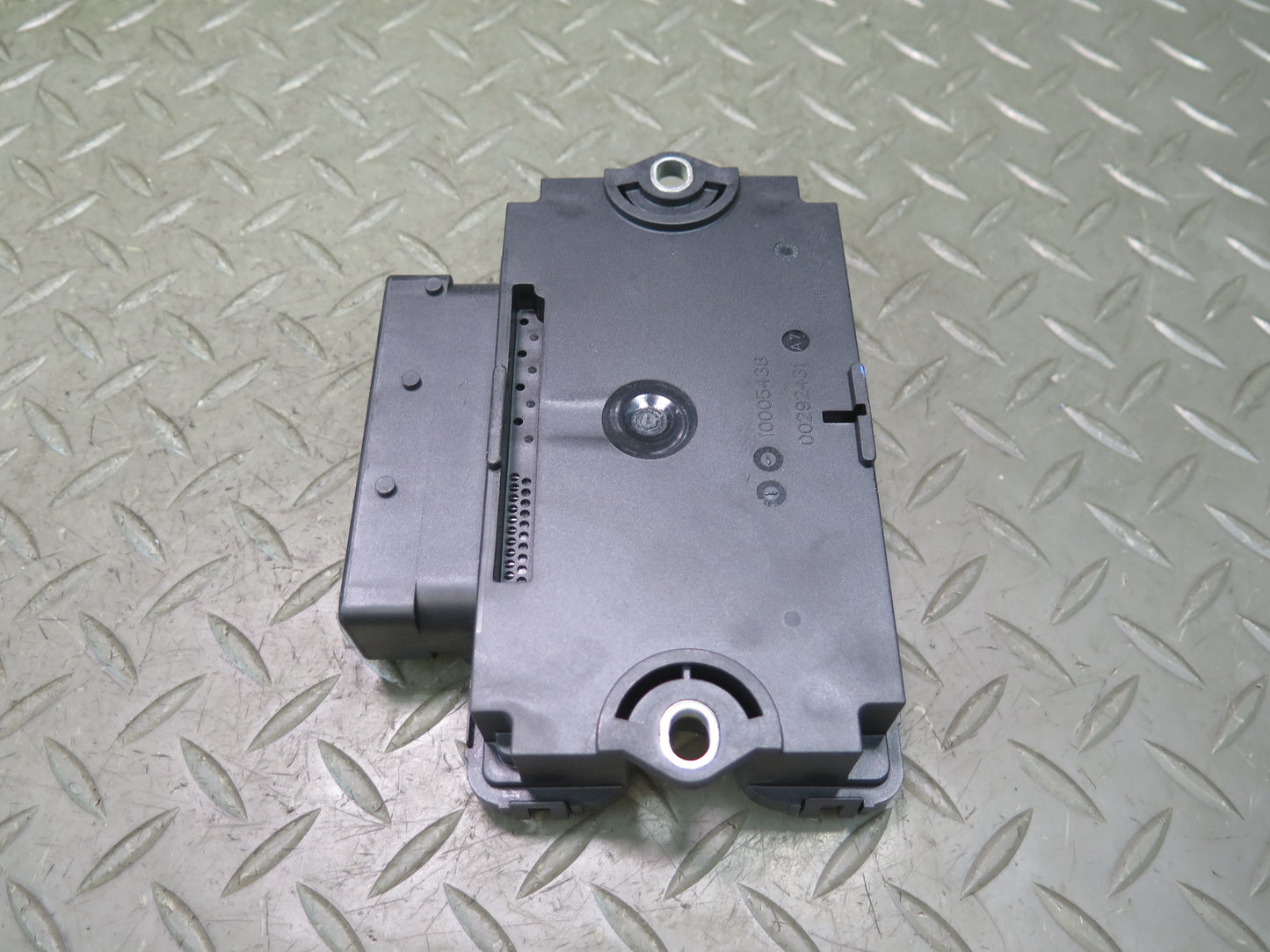 2011-2018 Porsche Cayenne 958 Electric Parking Brake Computer Control Module