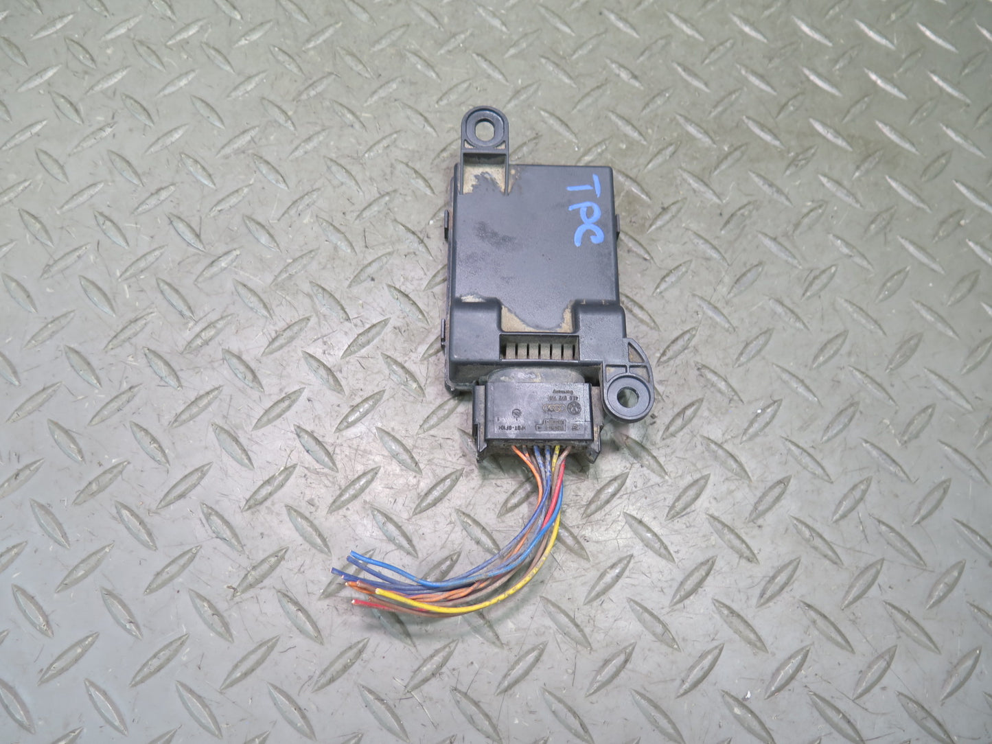 2011-2014 Porsche Cayenne 958 TPMS Tire Pressure Monitor Control Module