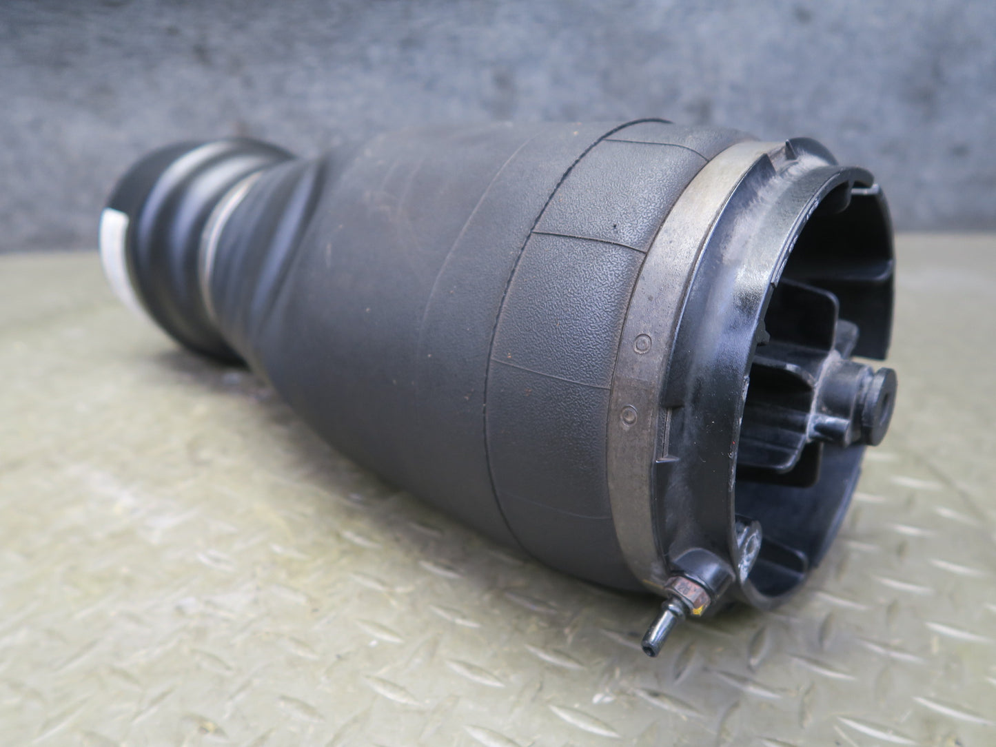 14-22 Range Rover Sport L494 Rear Right Air Suspension Spring BAG GK62-3200-AB