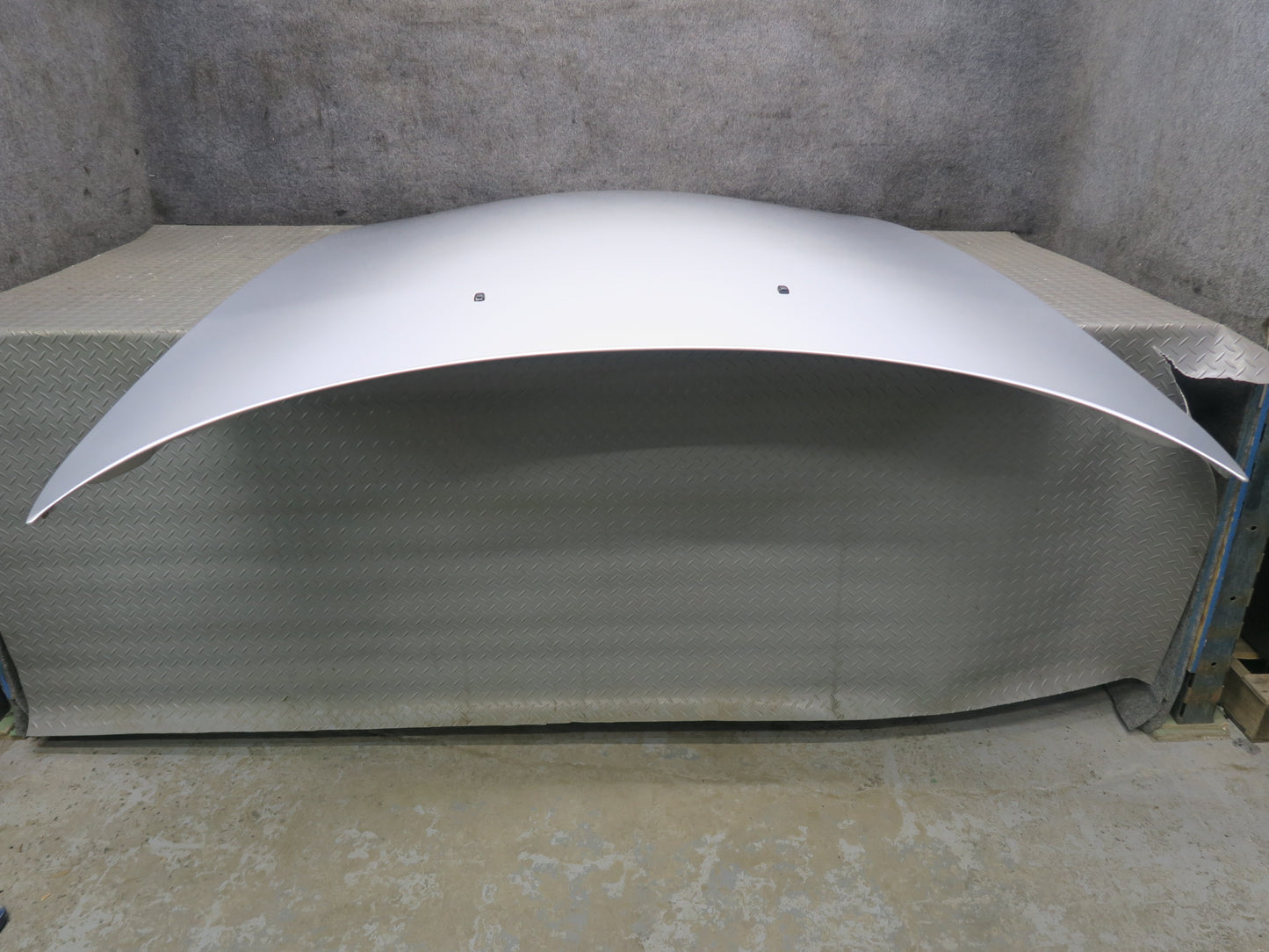 03-08 BMW E85 E86 Z4 Front Hood Bonnet Shell Panel Titan Silver OEM