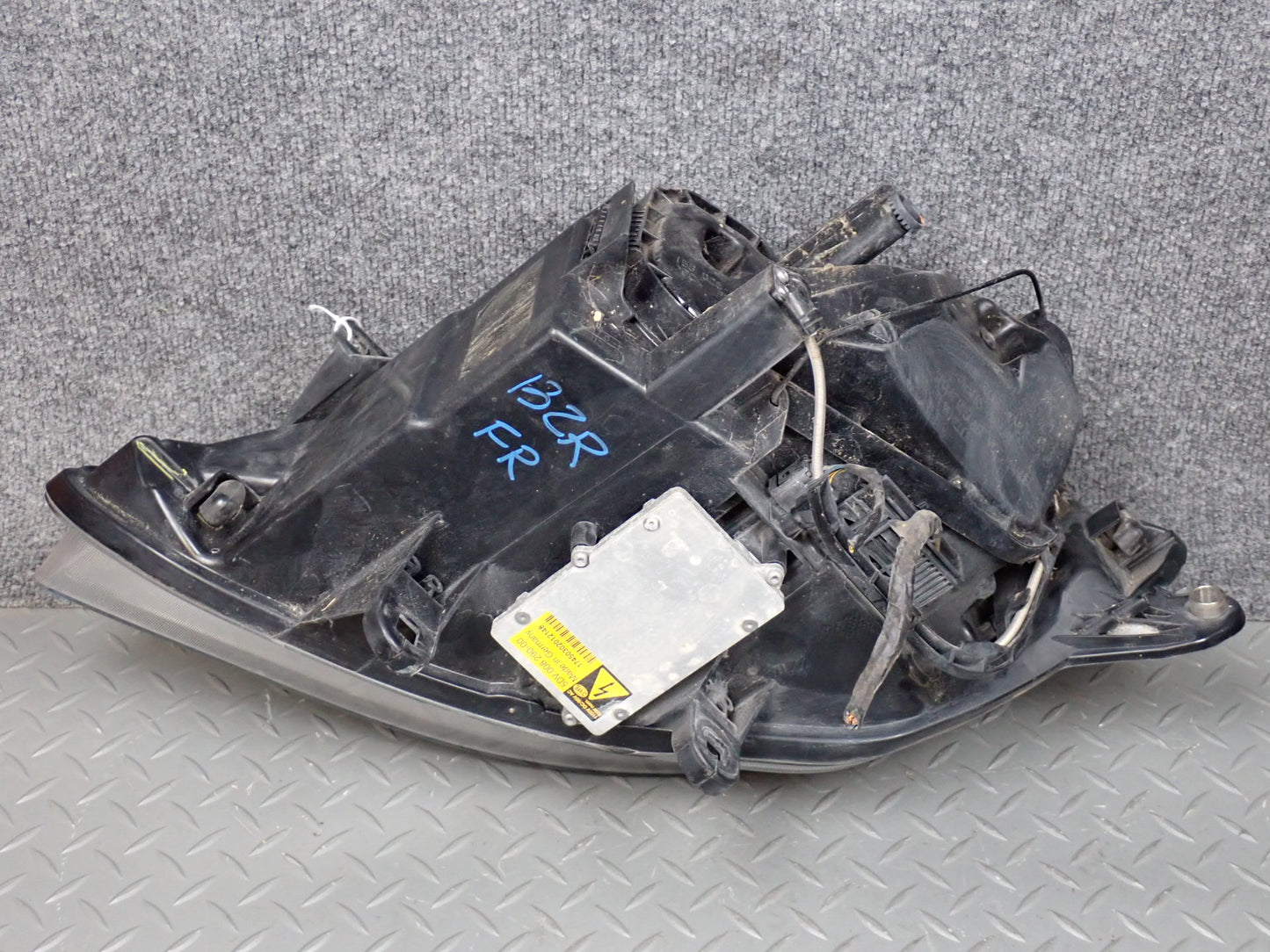 03-05 BMW E85 Z4 3.0L Front Right Bi-xenon HID Headlight Lamp w Ballast OEM