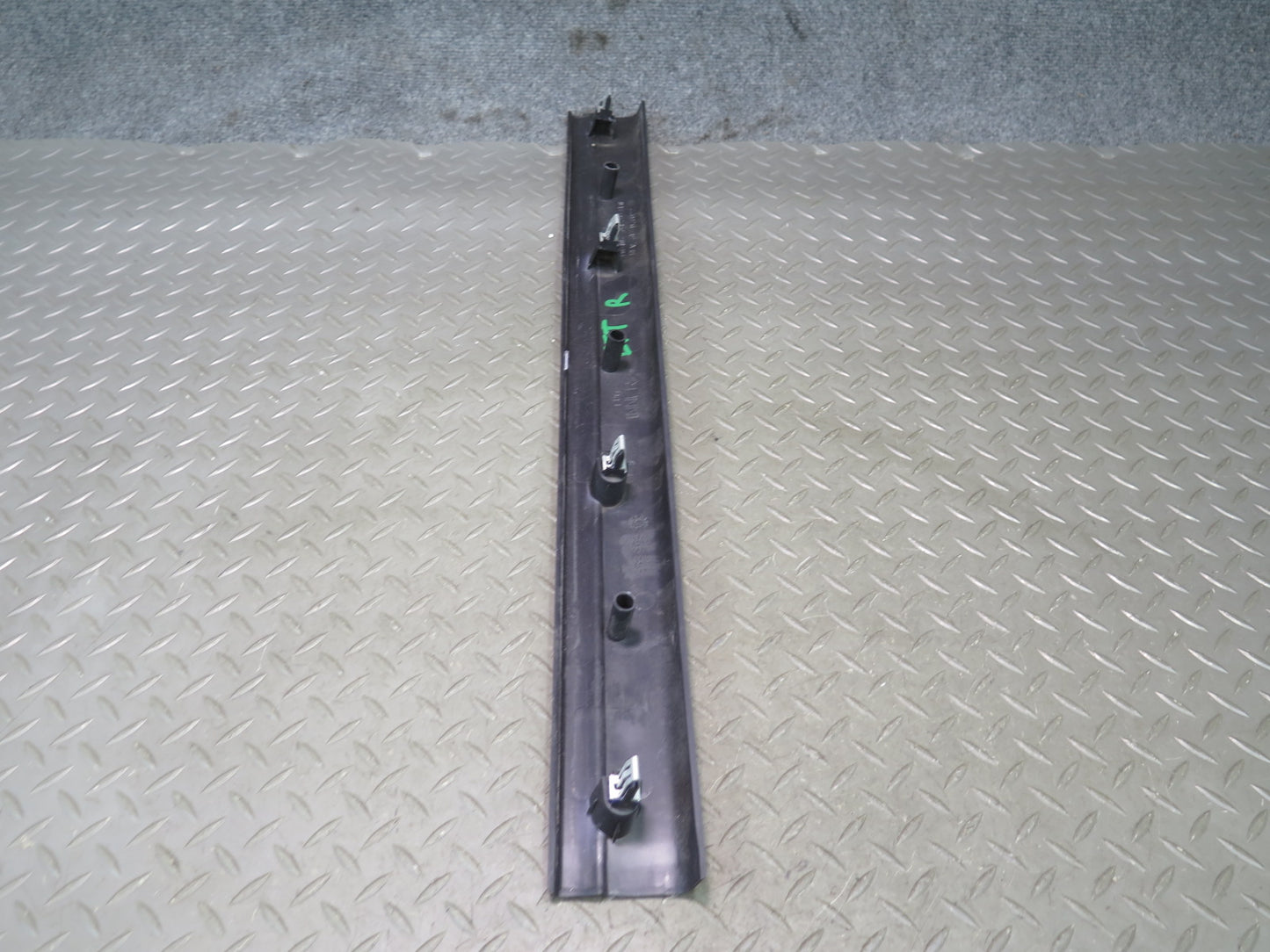 02-05 Ford Thunderbird Set of 2 Door Inner Scuff Sill Plate Trim Panel OEM
