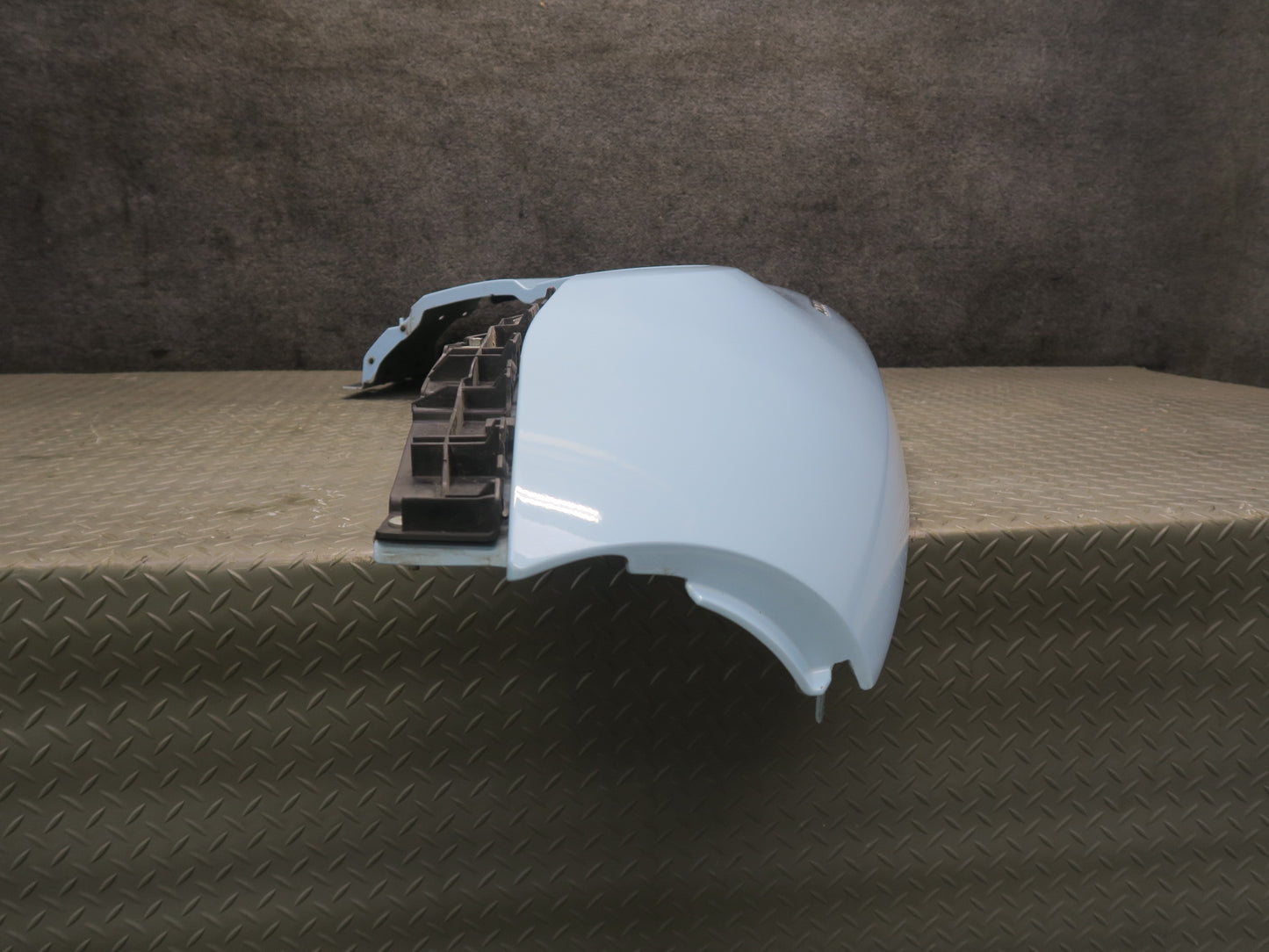 02-05 Ford Thunderbird Front Right Fender Shell Panel Cover Robins EGG Blue OEM