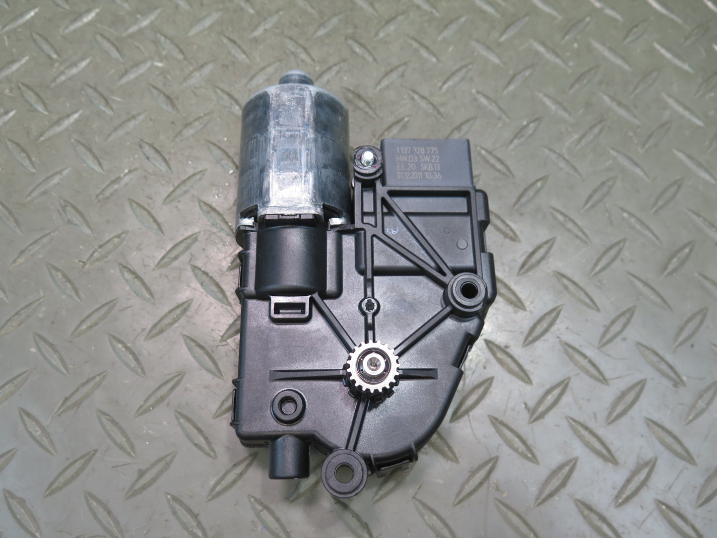 08-17 Audi B8 A5 S5 Sunroof Motor Srive Unit 8R0959591A OEM