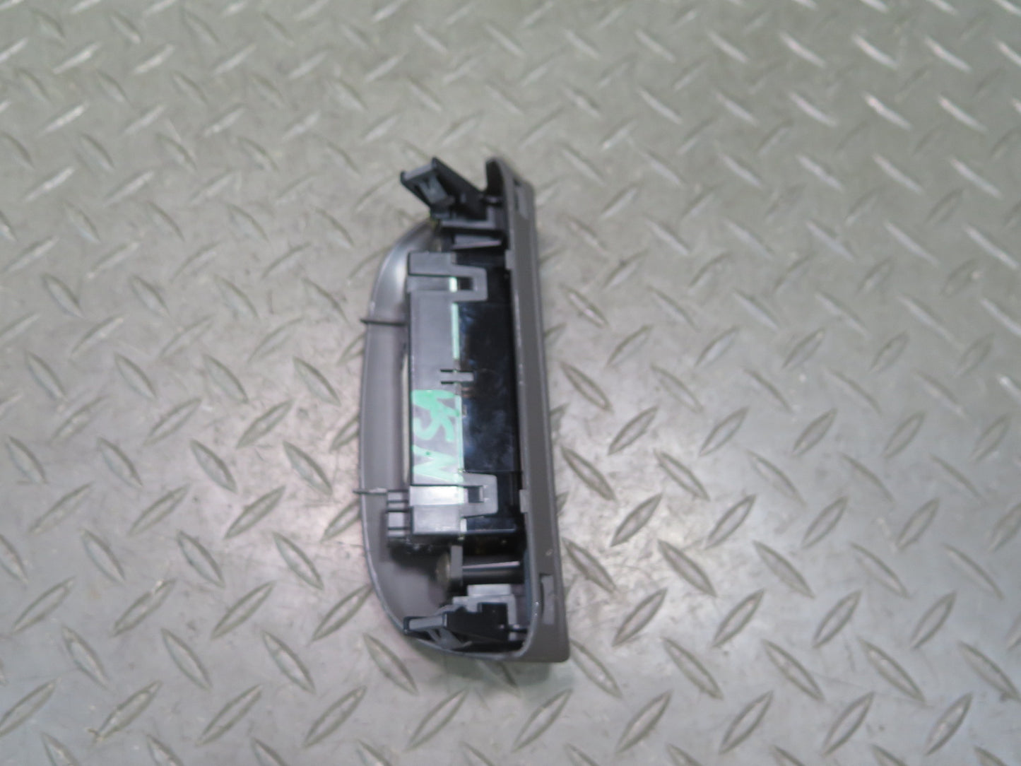 96-98 Nissan Stagea WGC34 Center Dash Digital Clock w Trim 25820-0V000 OEM