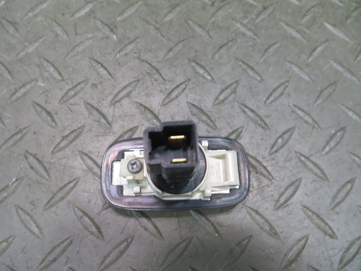 96-98 Nissan Stagea WGC34 Set of 2 Front Fender Turn Signal Light Lamp OEM