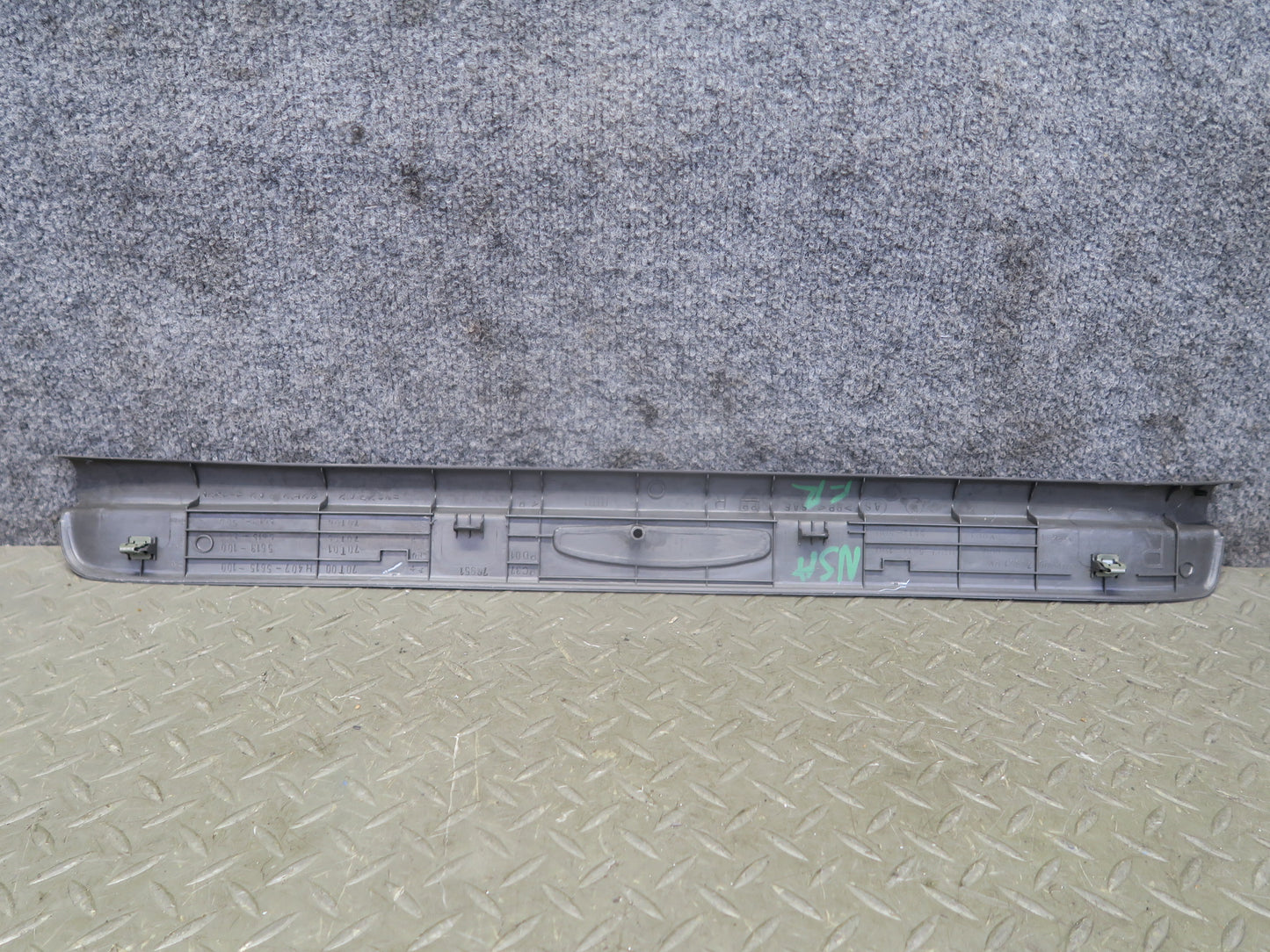 96-98 Nissan Stagea WGC34 Set of 2 Front Door Scuff Sill Plate Trim Panel OEM