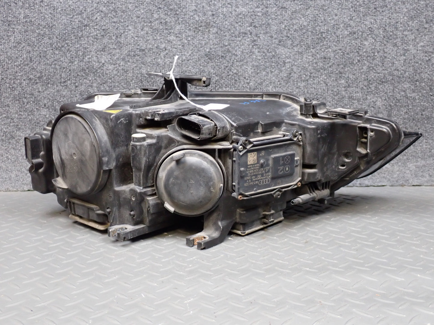 13-16 Audi A4 S4 B8 Front Left AFS Xenon HID Headlight Lamp 8K0941031E OEM