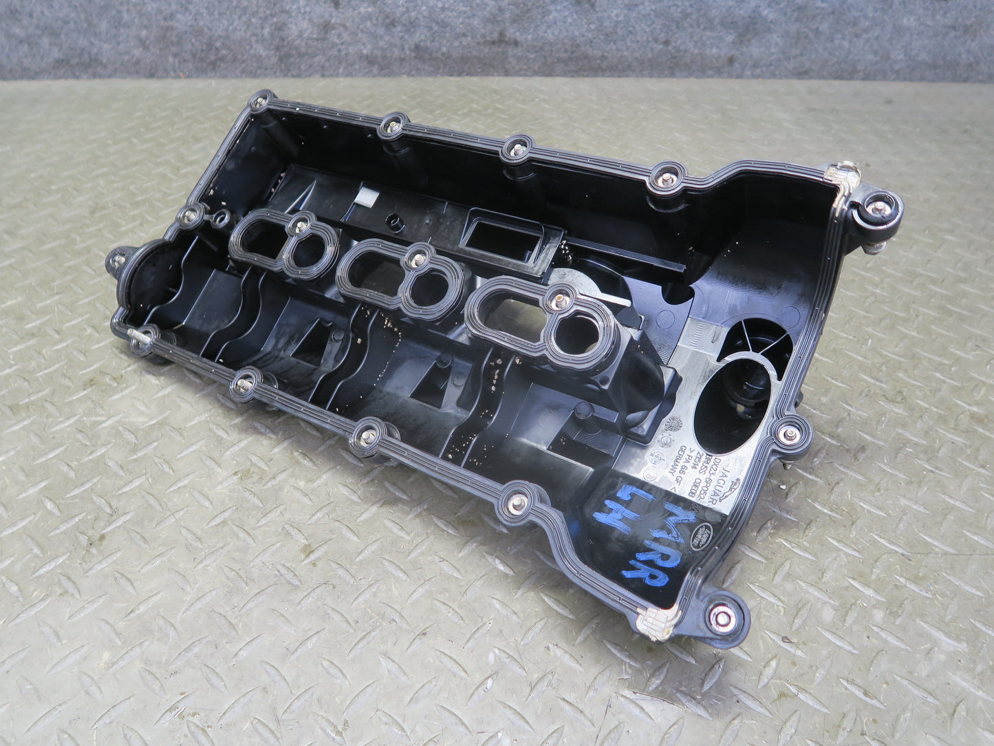 14-19 Range Rover Sport L494 3.0L Engine Left Cylinder Head Valve Cover