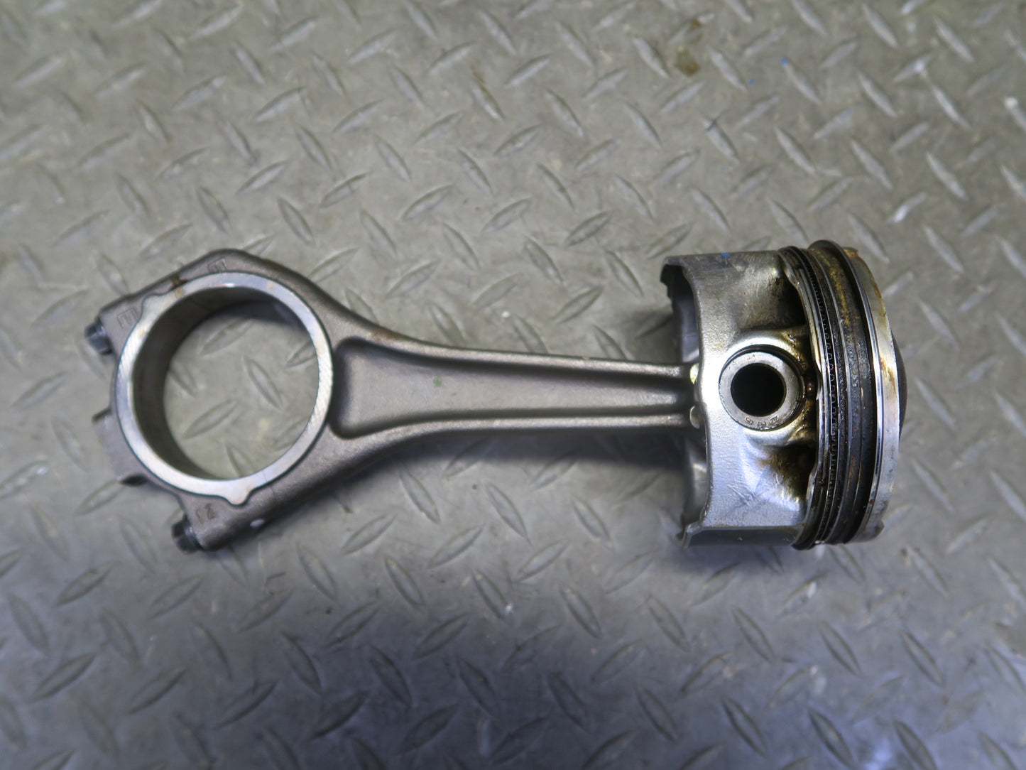 14-19 Range Rover Sport L494 3.0L GDI Engine Piston Connecting Rod 45k Miles OEM