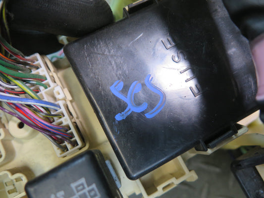 96-98 Lexus JZZ31L SC300 Interior Fuse Relay Box Module w Integration Relay OEM