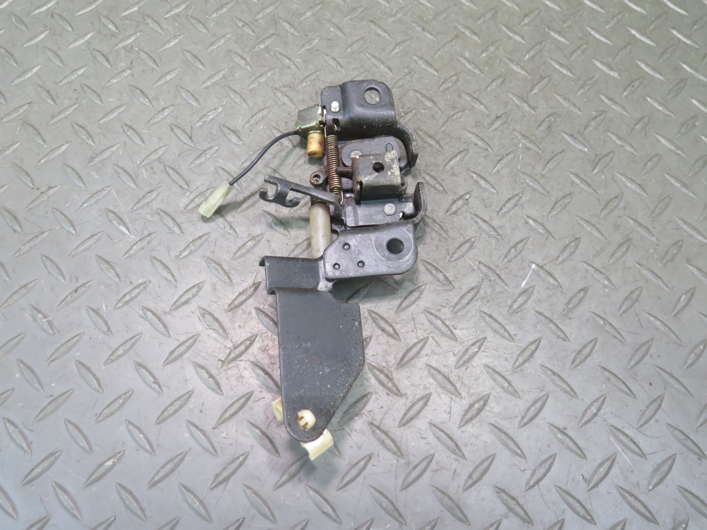 86-92 Toyota Supra MA70L Rear Hatch Trunk Lid Release Lock Latch OEM
