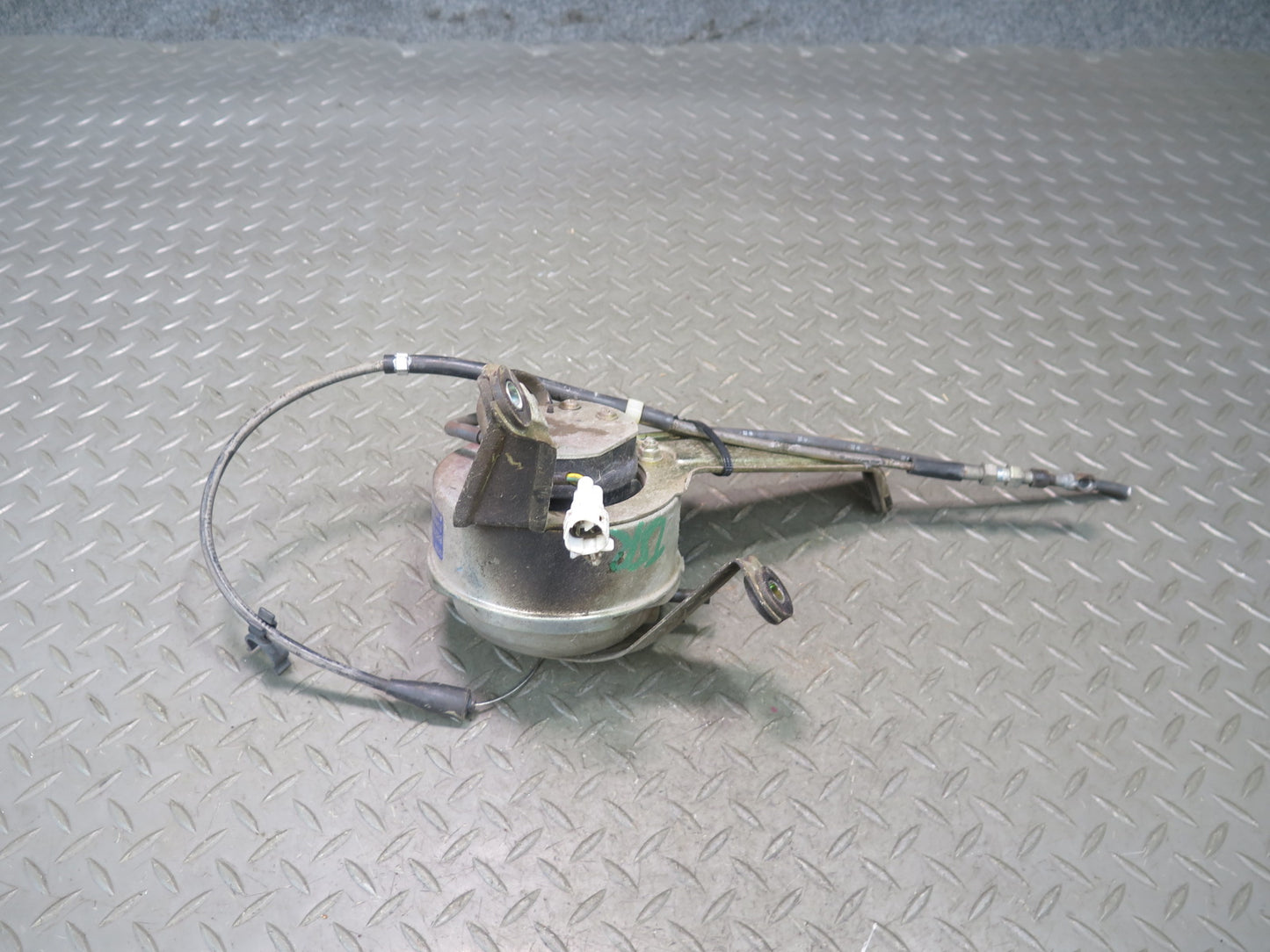 86-92 Toyota Supra MA70L Cruise Control Speed Actuator Unit w Cable OEM