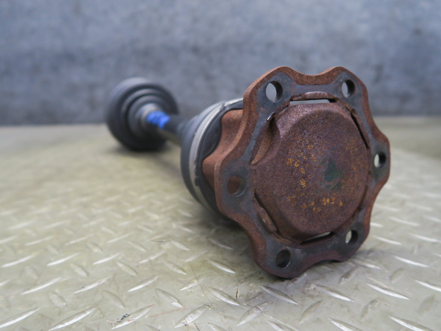 08-17 Audi 8T A5 S5 AWD Front Right Axle Half Shaft 8K0407271Q 81K Miles OEM