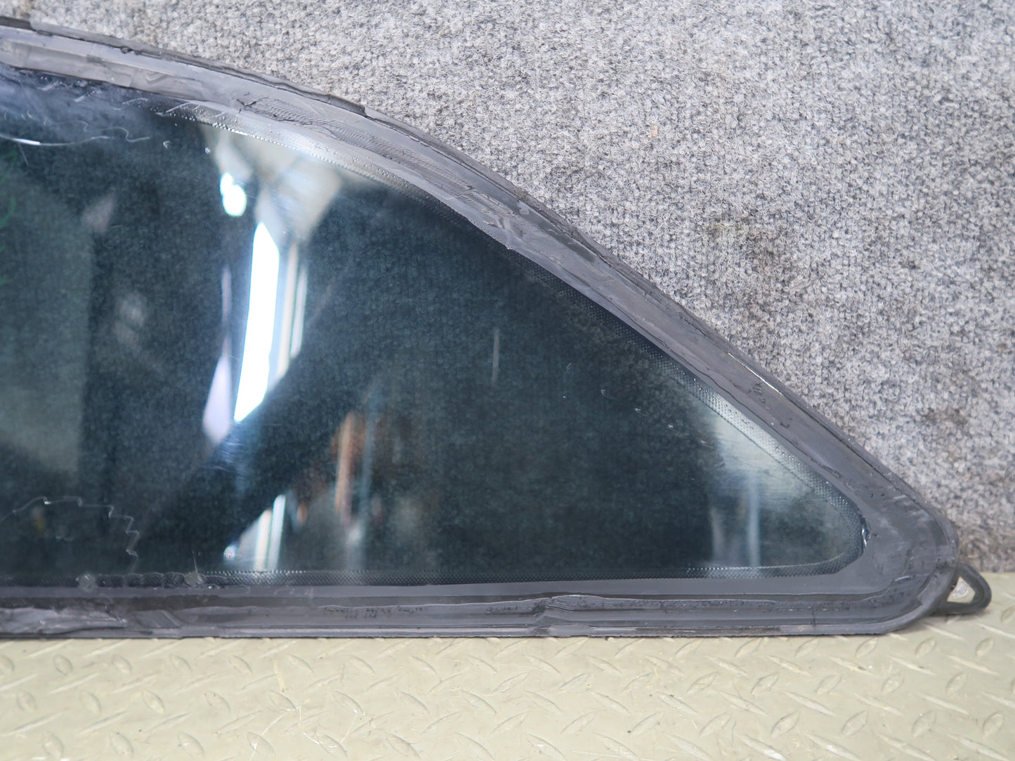 08-17 Audi 8T S5 Coupe Rear Right Passenger Side Quarter Window Glass OEM