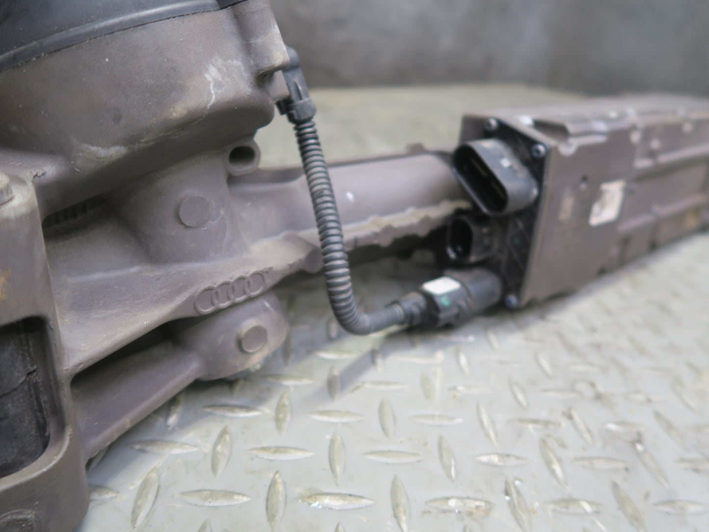 2015-2018 Porsche Macan Electric Power Steering Rack AND Pinion Gear