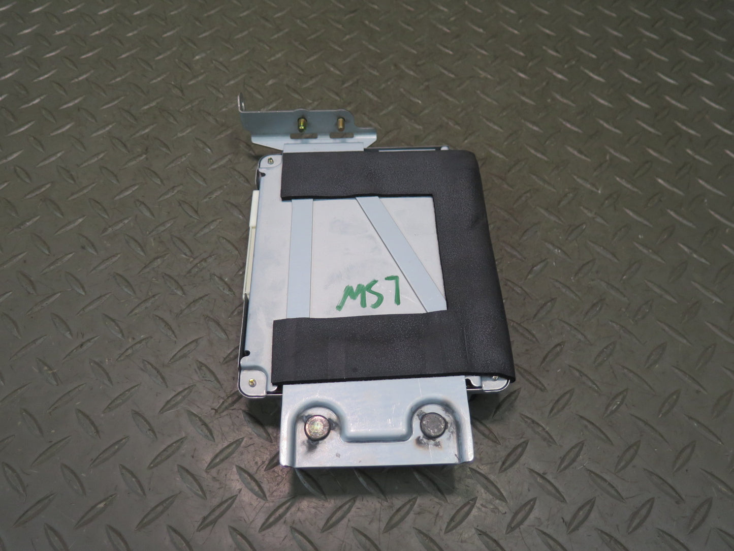 04-06 Lexus UCF30L LS430 Parking Assist Control Module 86792-50040 OEM