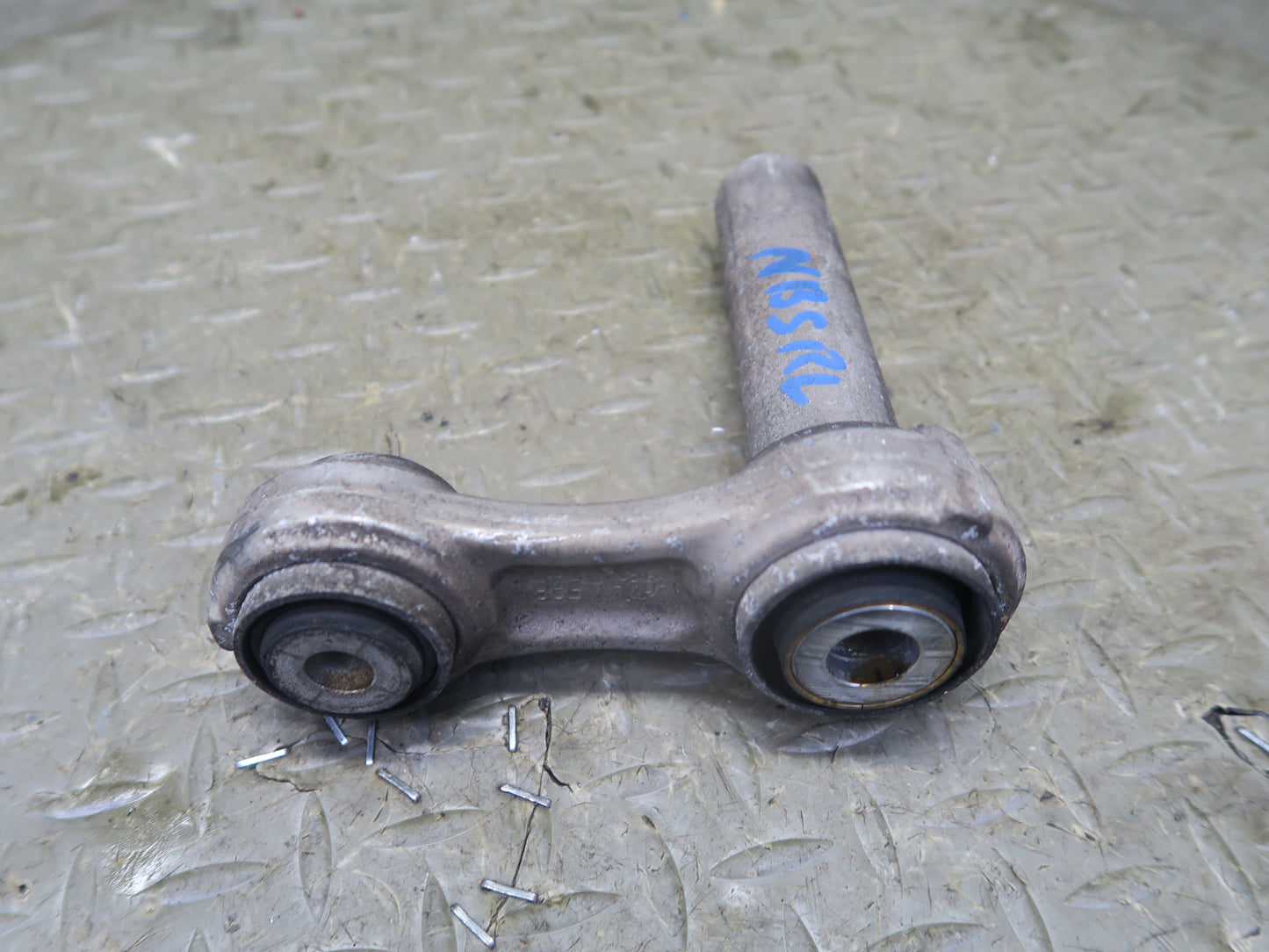 2006-2007 BMW E63 E64 M6 Rear Left Suspension Lower Control Arm Set