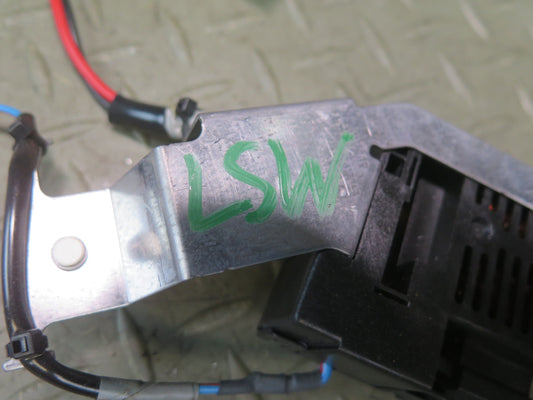 01-06 Lexus UCF30L LS430 Rear Windshield Defrost Defogger Control Module OEM